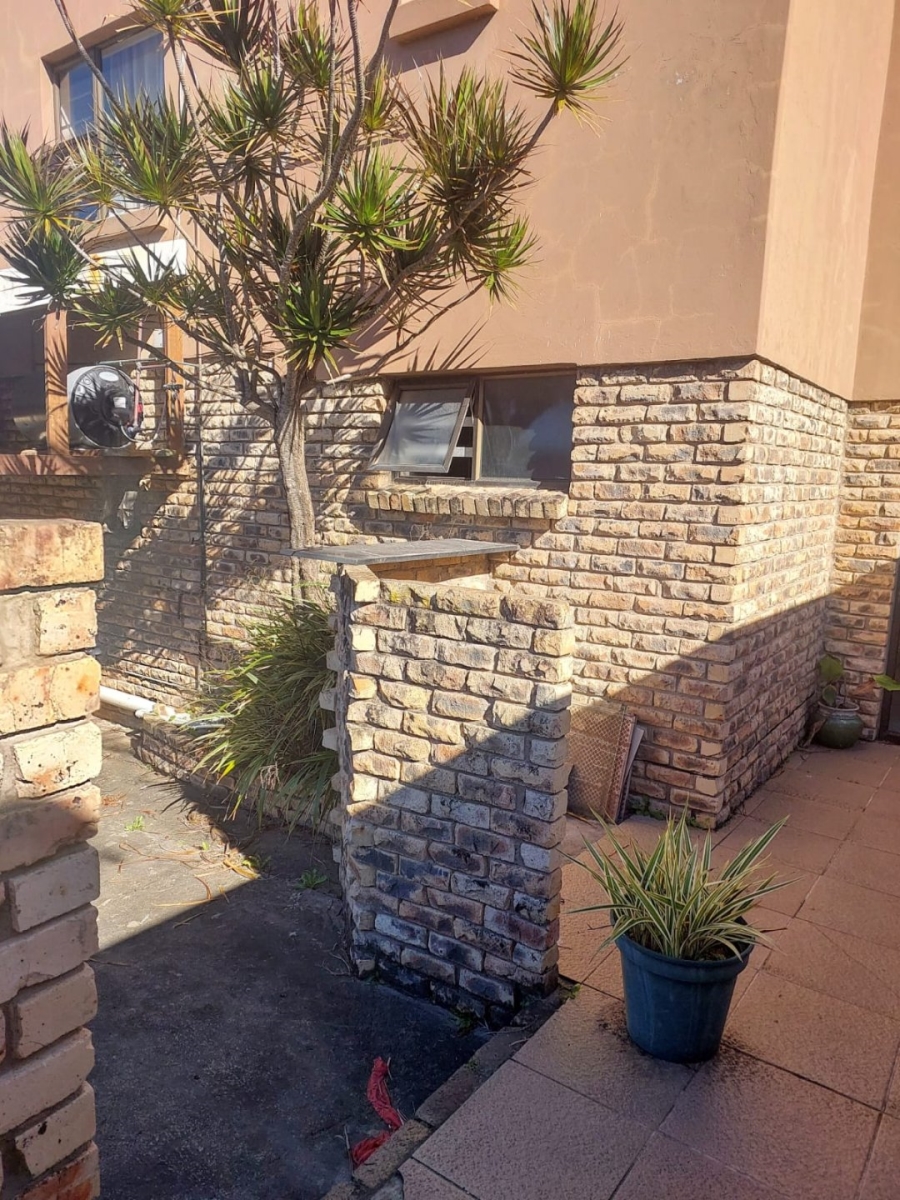 3 Bedroom Property for Sale in Gonubie Eastern Cape